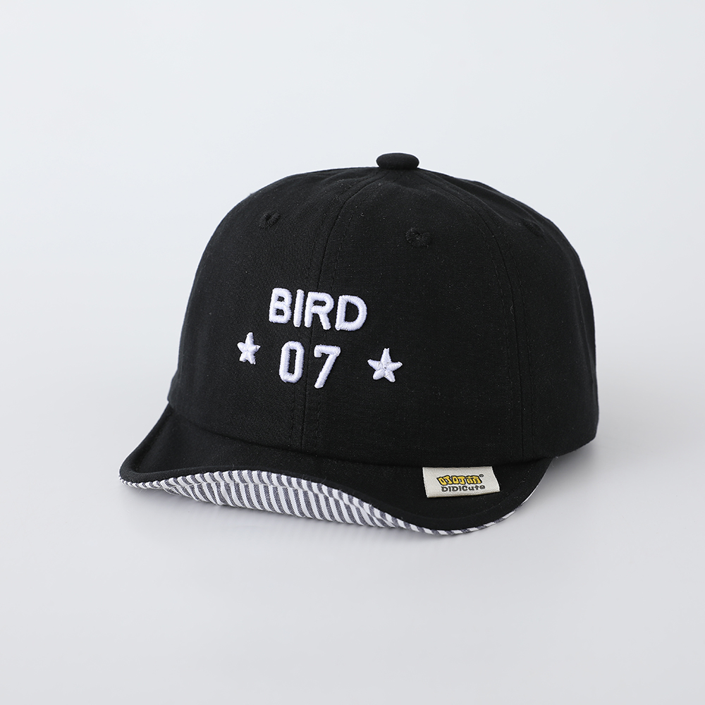 Embroidery Cap - قبعة بيسبول بحافة ناعمة مطرزة بتصميم