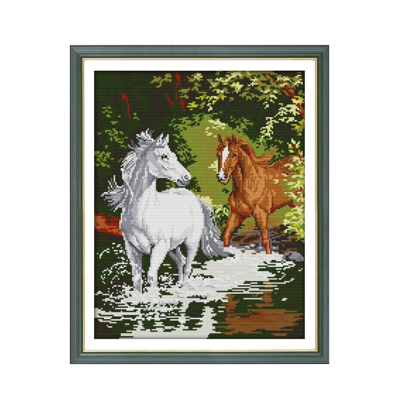 Embroidery Running Stitch - اثنين من الخيول تشغيل اليدوية عبر