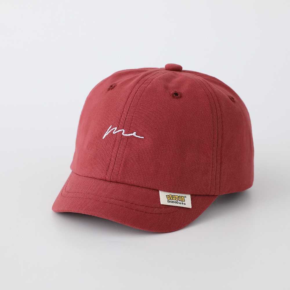 قبعة بيسبول صغيرة بتصميم حرف M - مراجعة Embroidery Cap وسعره