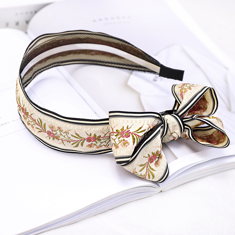 رائعة الرجعية العرقية المطبوعة - مراجعة Embroidery Knot وسعره