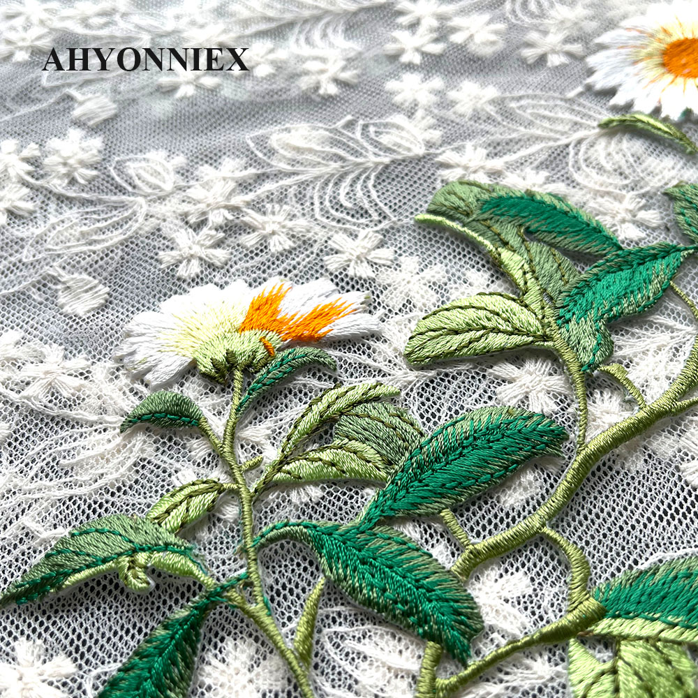 1 قطعة الحديد على شارة مطرّزة  - مراجعة Embroidery Daisy Flower وسعره