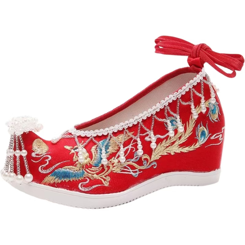 المرأة الجديدة الأحمر المطرزة  - مراجعة Embroidery Canvas وسعره
