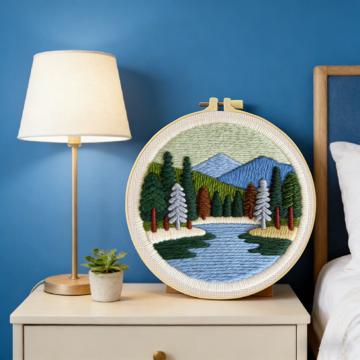 طقم تطريز بالإبرة المثقوبة للم - مراجعة Printed Embroidery Kit وسعره