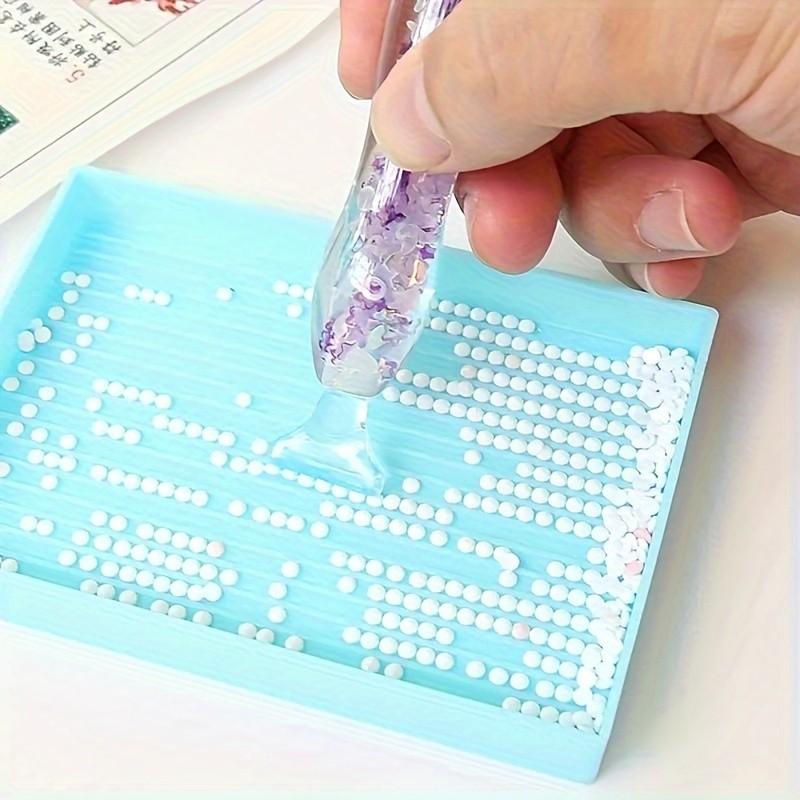 قلم تلوين ماسي مضيء في الظلام  - مراجعة Embroidery Needle Pen وسعره